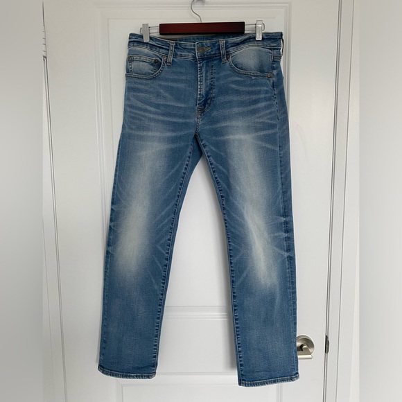 American Eagle Jeans. - Picture 1 of 7